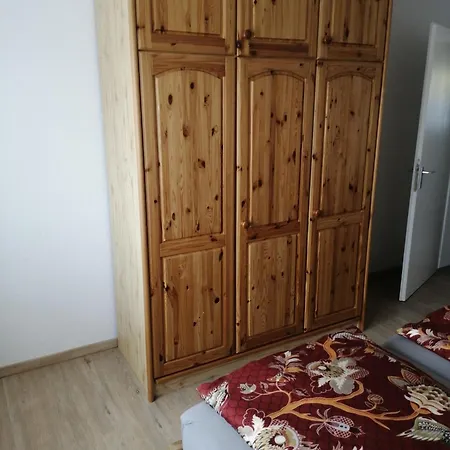 Apartamento Ruhige Am Waldrand. *